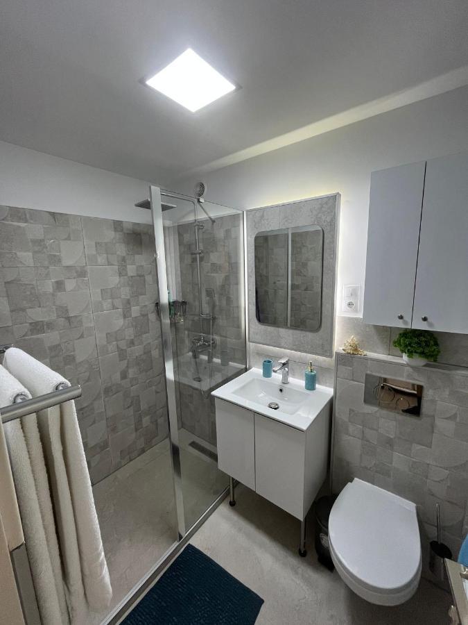 Boby S Studio With Free Parking Турда Экстерьер фото