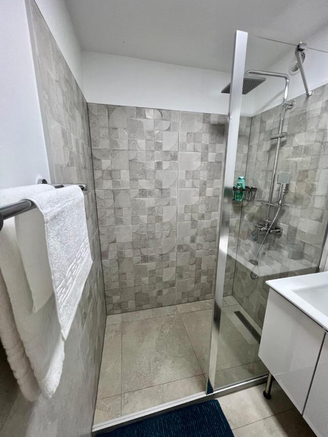 Boby S Studio With Free Parking Турда Экстерьер фото